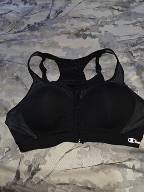 Champion Adjustable Sports Bra with zipper front fasten- Never Worn!  Size 42B